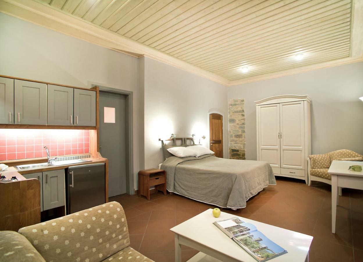 Taleton Eco Guesthouse Xirokampi Extérieur photo